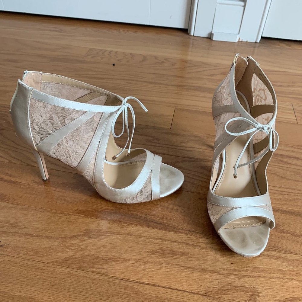 White satin and Beige lace shoes